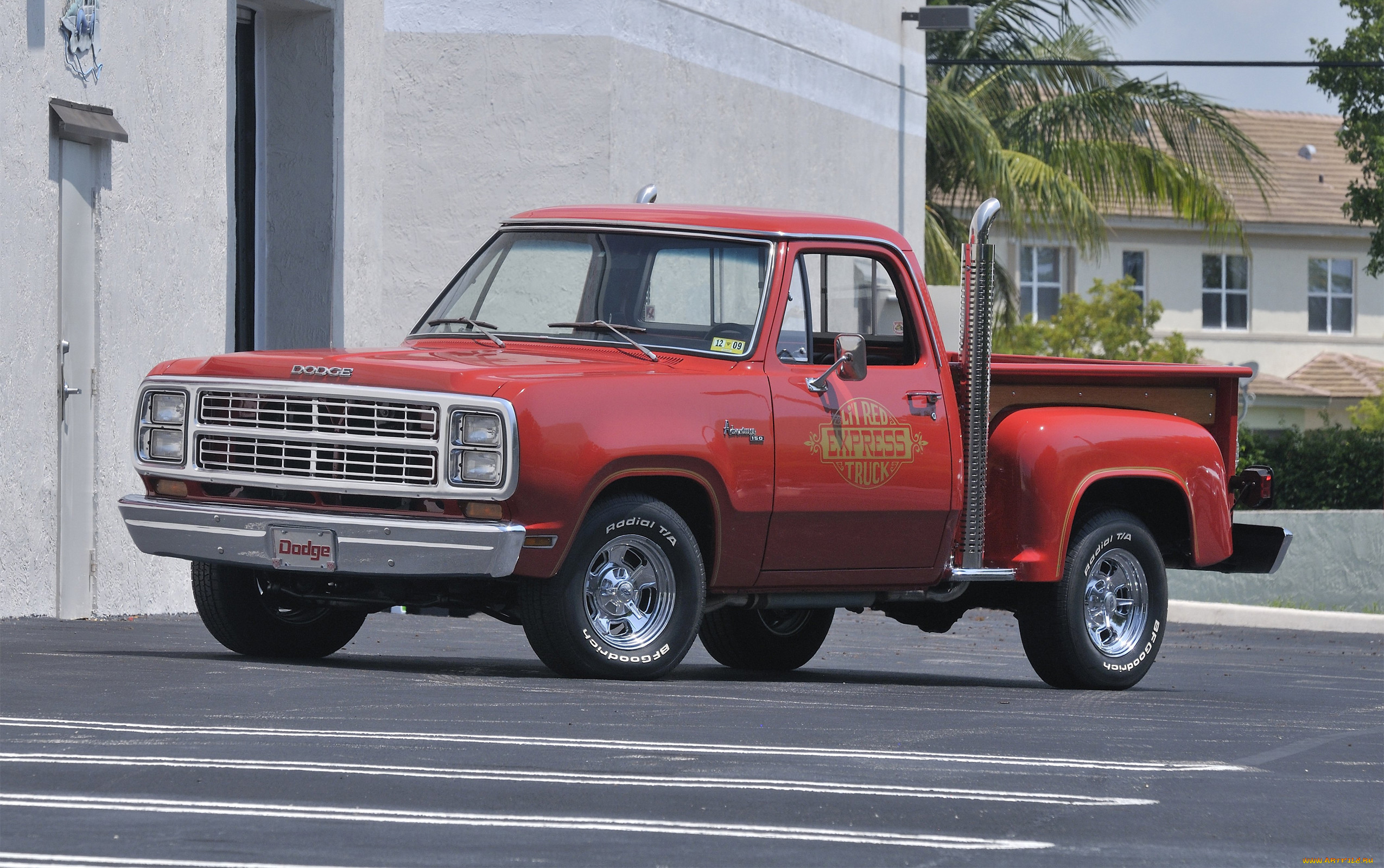 Ли рам. 1978 Dodge li'l Red Express Truck. Dodge Lil Red Express Truck 1978. Dodge 1978 Express Truck. Dodge Lil Red Express Truck.